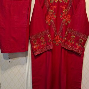 Gehra Surkh Karhai Wala Suit