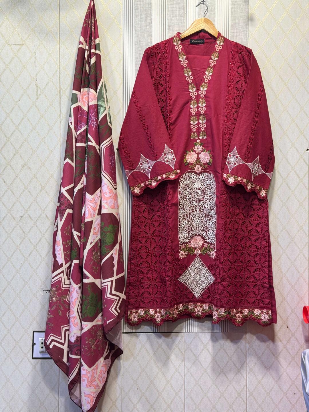 Maroon Embroidered Kurta - Image 3