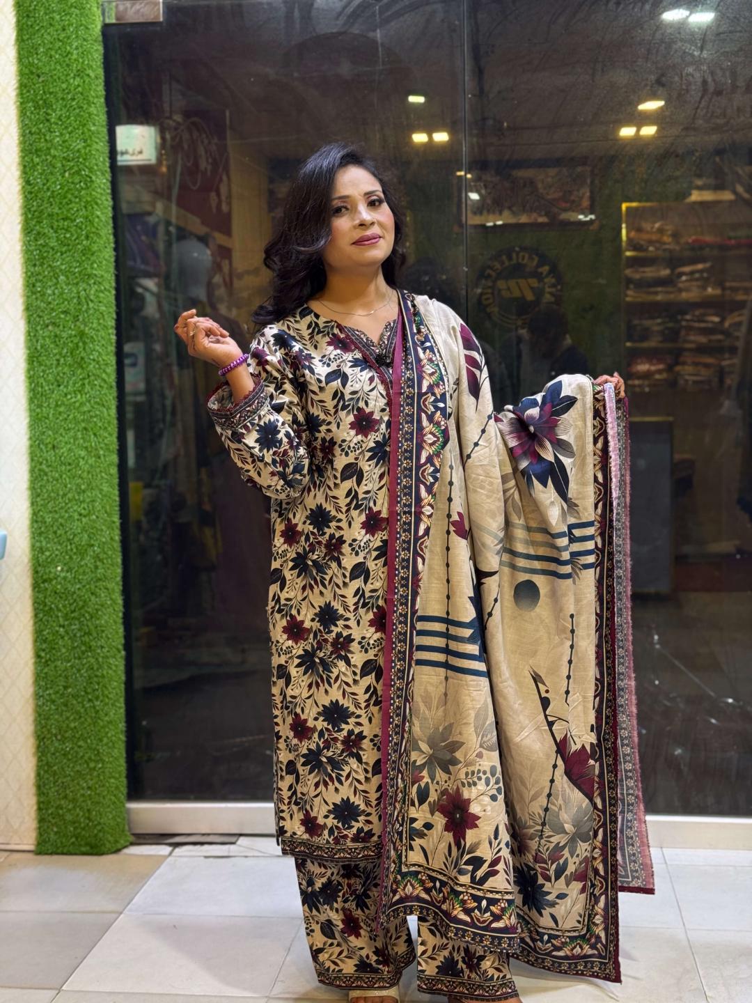 Beige/Maroon Floral Print Suit