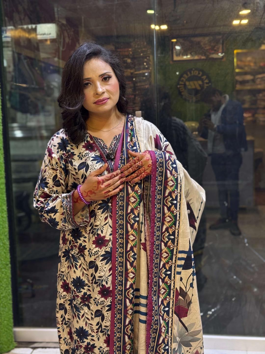 Beige/Maroon Floral Print Suit - Image 2