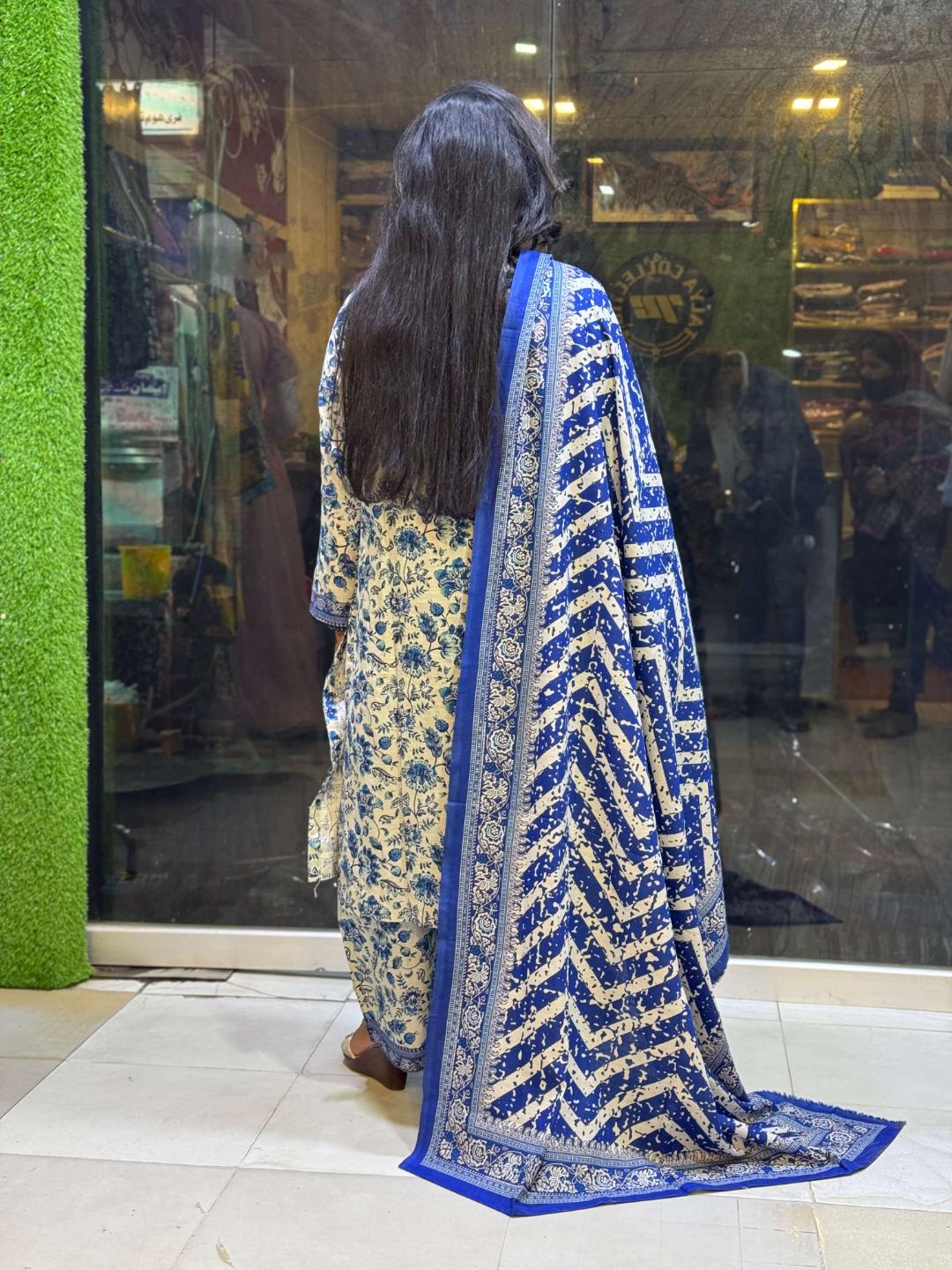 Blue & White Floral Printed Suit - Image 2